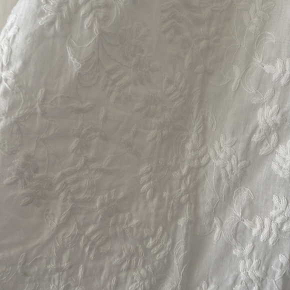 Excellent condition white blouse - Picture 4 of 4